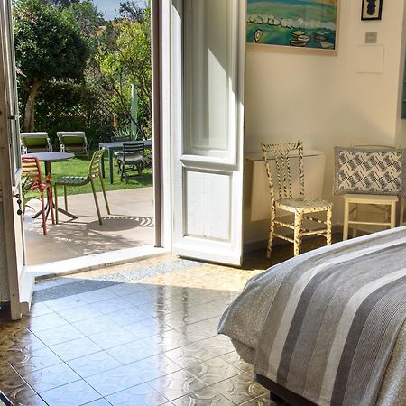 Il Giardino Di Tatiana Rooms & Breakfast La Maddalena  Buitenkant foto