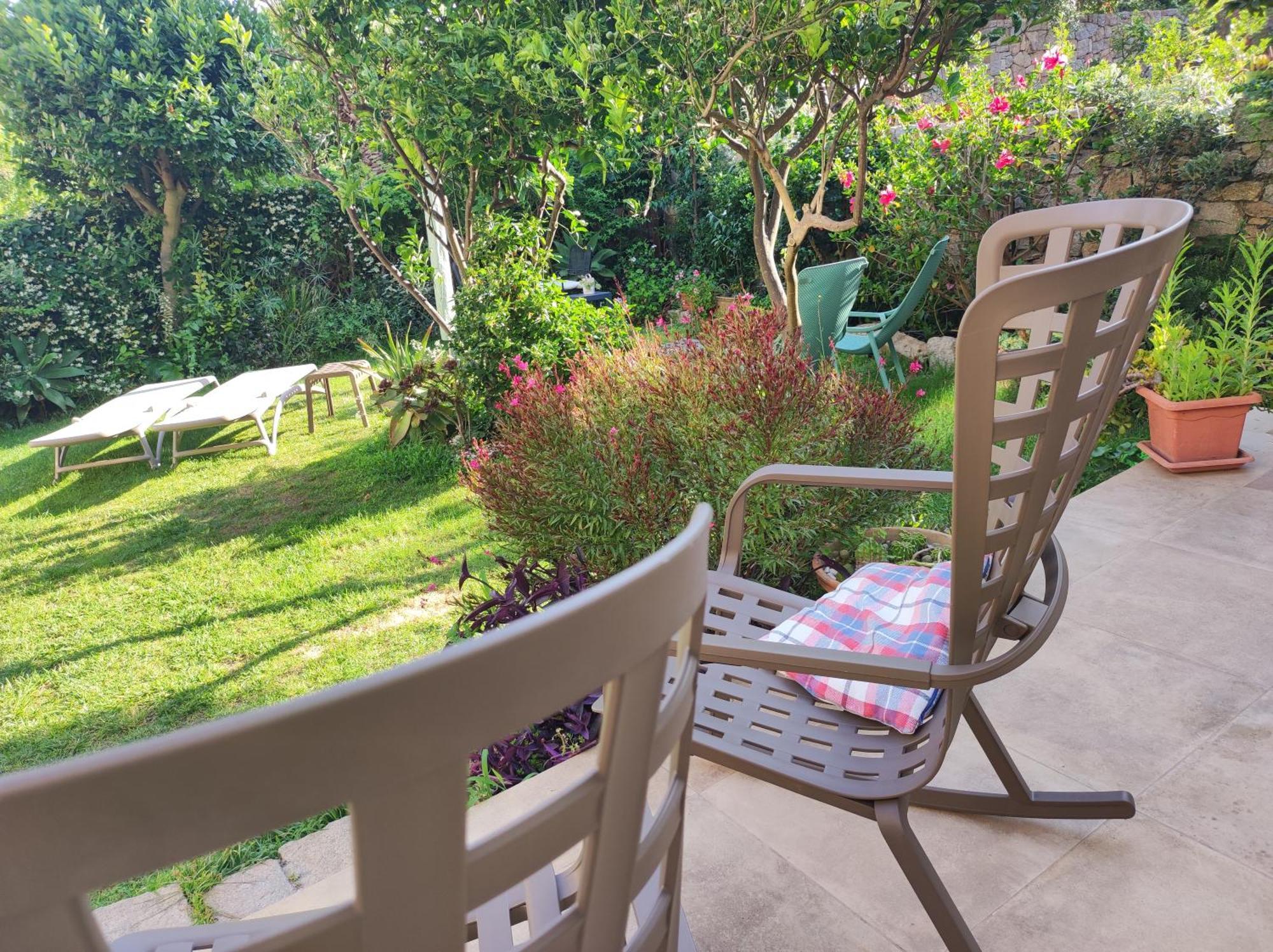Il Giardino Di Tatiana Rooms & Breakfast La Maddalena  Buitenkant foto