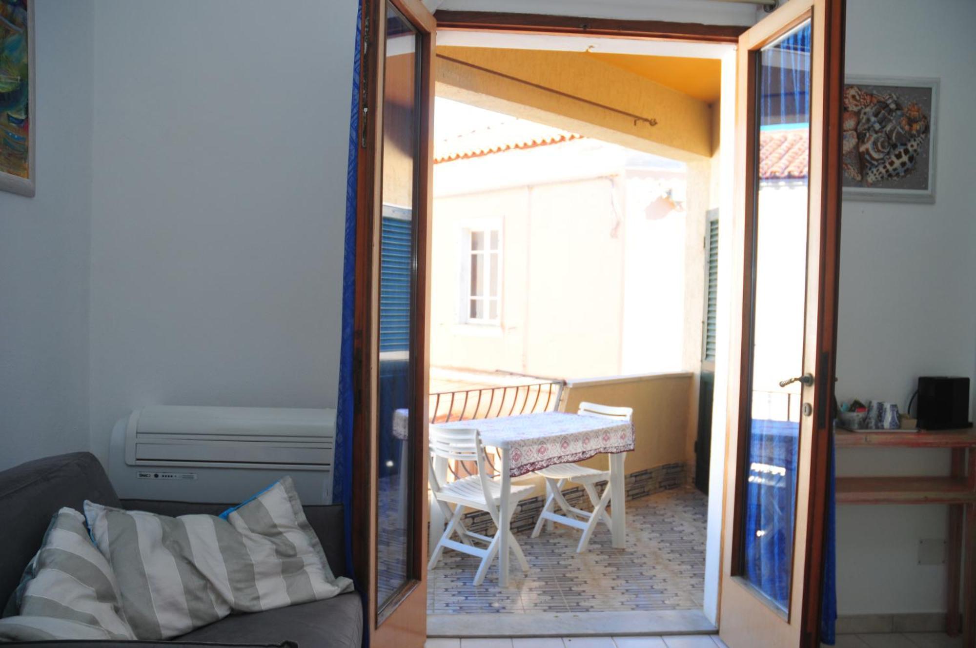 Il Giardino Di Tatiana Rooms & Breakfast La Maddalena  Kamer foto
