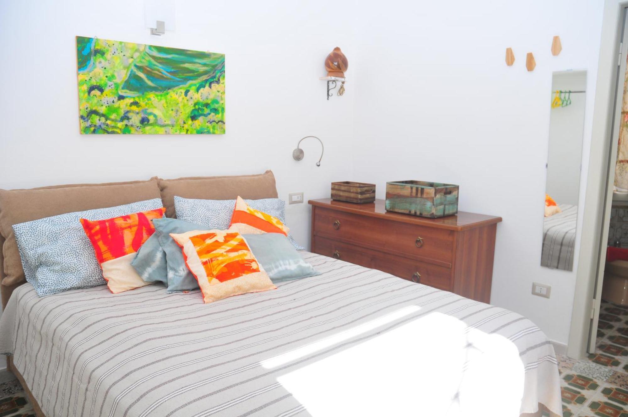 Il Giardino Di Tatiana Rooms & Breakfast La Maddalena  Kamer foto